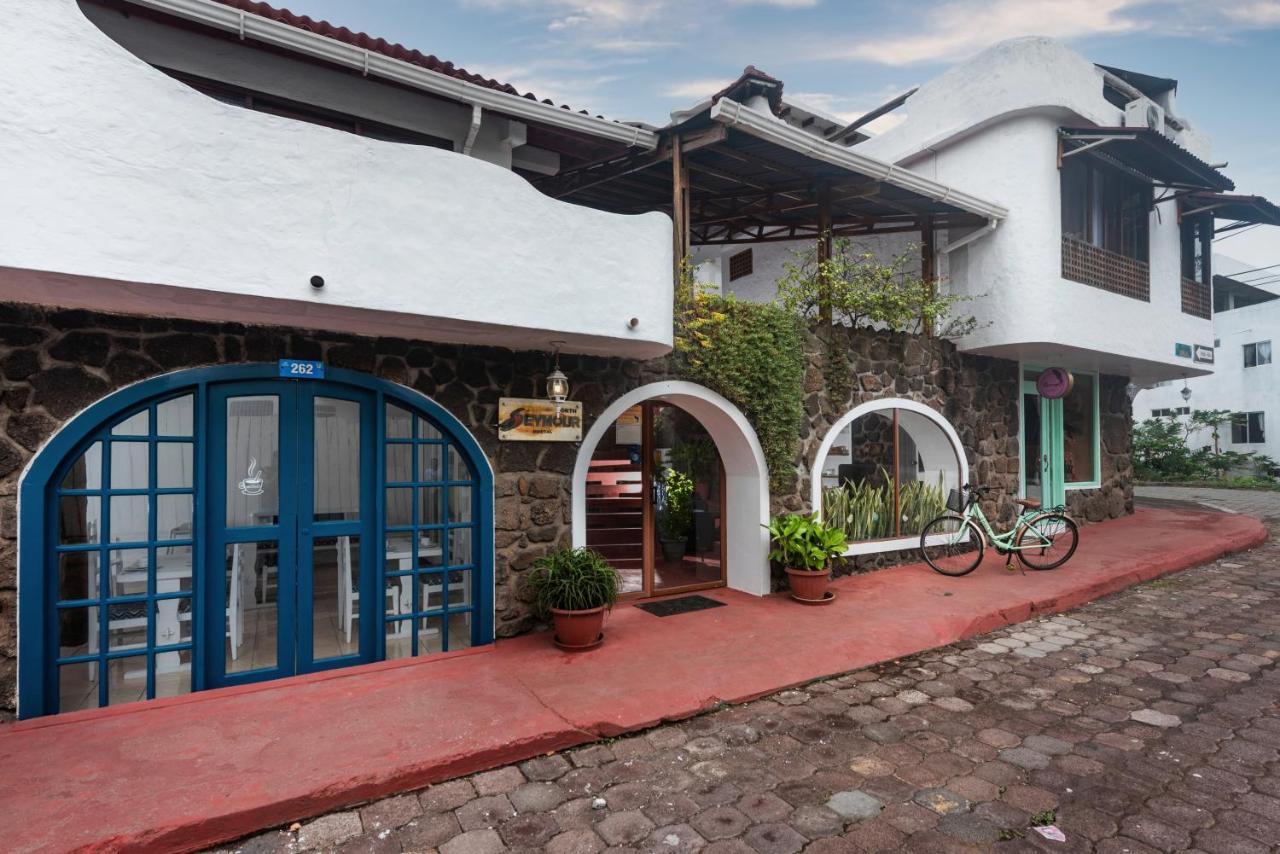Hostal North Seymour Puerto Ayora  Exterior photo